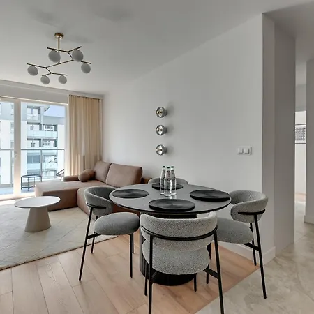 Apartment Horizon 63 Superior By Grand Danzig