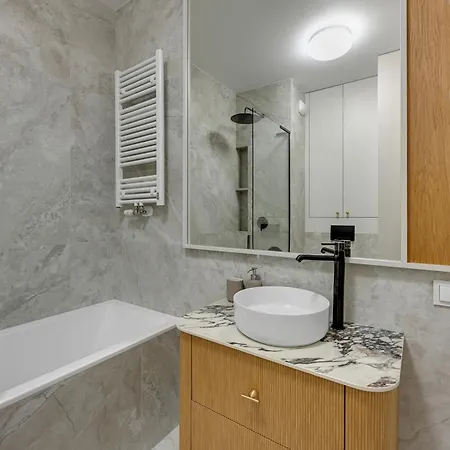 Horizon 63 Superior By Grand דירה גדנסק